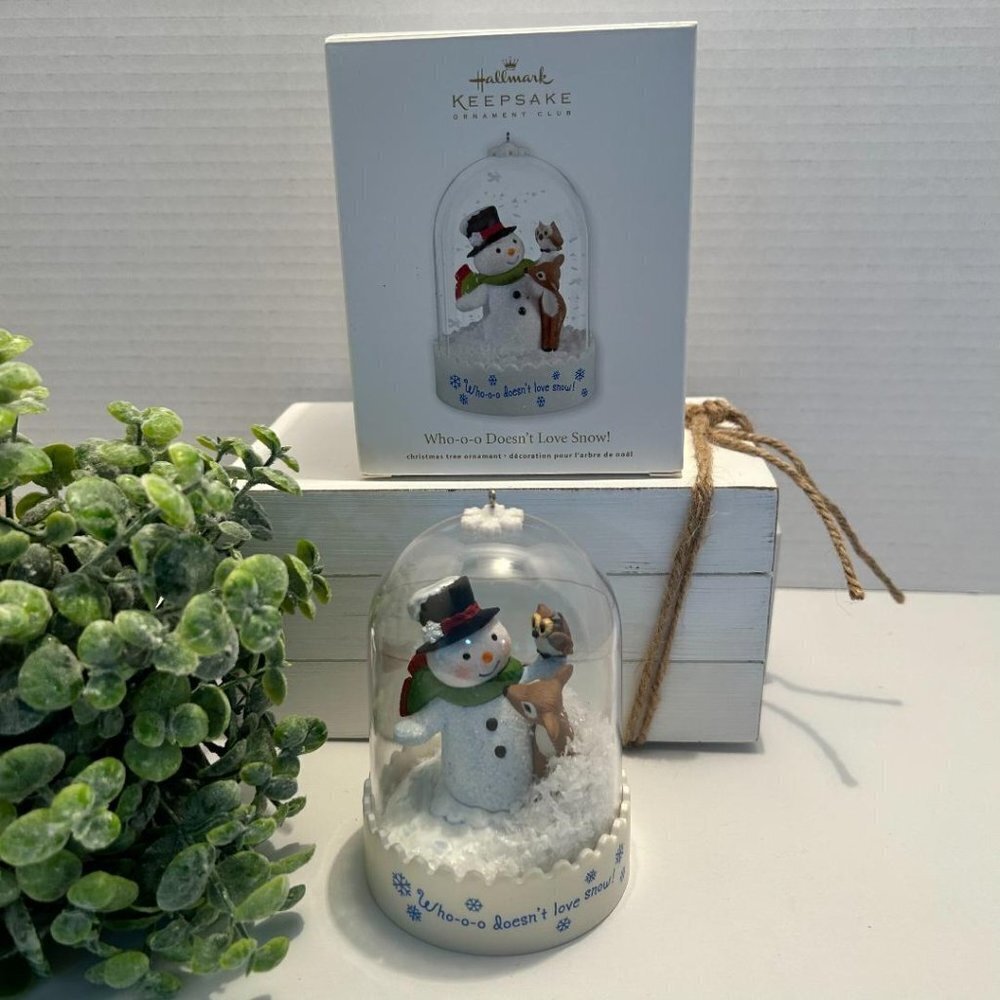 HALLMARK Keepsake Ornament 2012 KOC Club Who-o-o Doesn't Love Snow!
